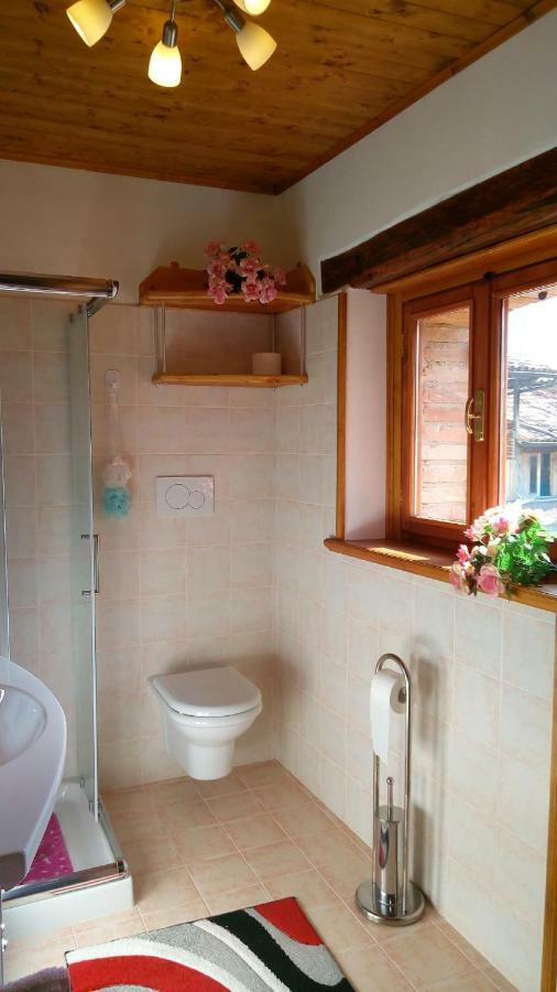레비네라고 Il Borgo Dei Laghi 빌라 외부 사진