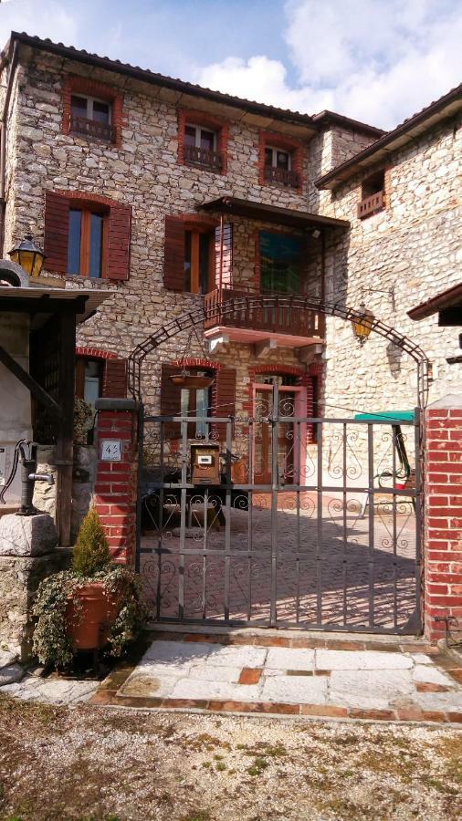 레비네라고 Il Borgo Dei Laghi 빌라 외부 사진